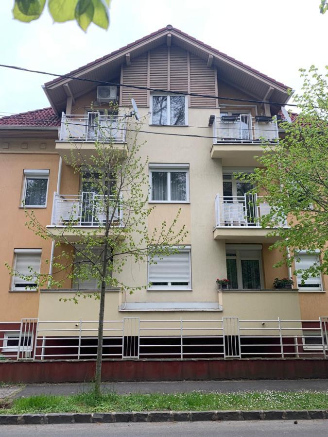 Konig Apartman Iii. Hévíz Eksteriør billede